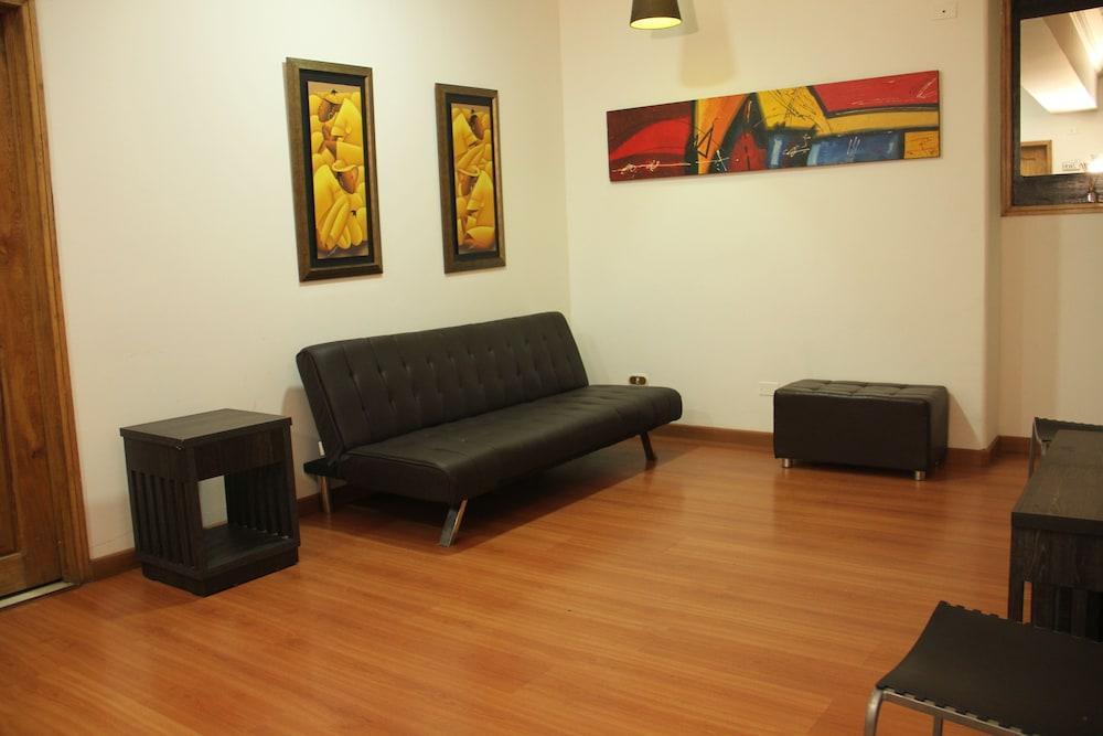 Airport Travel Hotel Bogotá